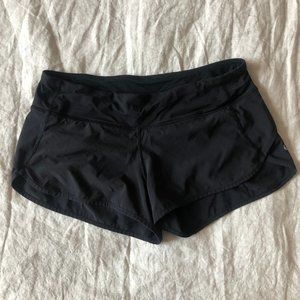 Lululemon speed shorts black, size 8
